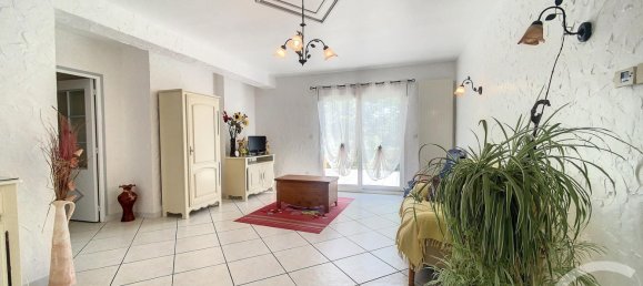 Дом с 13 спальнями в Перне, Франция № 65855 4