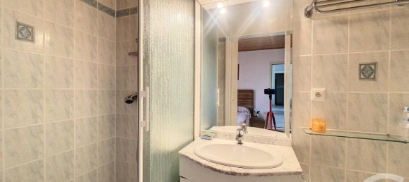 Дом с 13 спальнями в Перне, Франция № 65855 16