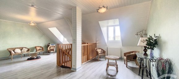 Дом с 13 спальнями в Перне, Франция № 65855 13