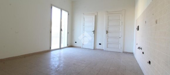 4 rooms Apartment in Reggio Calabria, Italy No. 301906 14