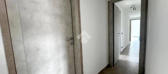 3 bedrooms Villa in Goito, Italy No. 310950 10