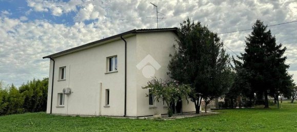 3 bedrooms Villa in Goito, Italy No. 310950 37