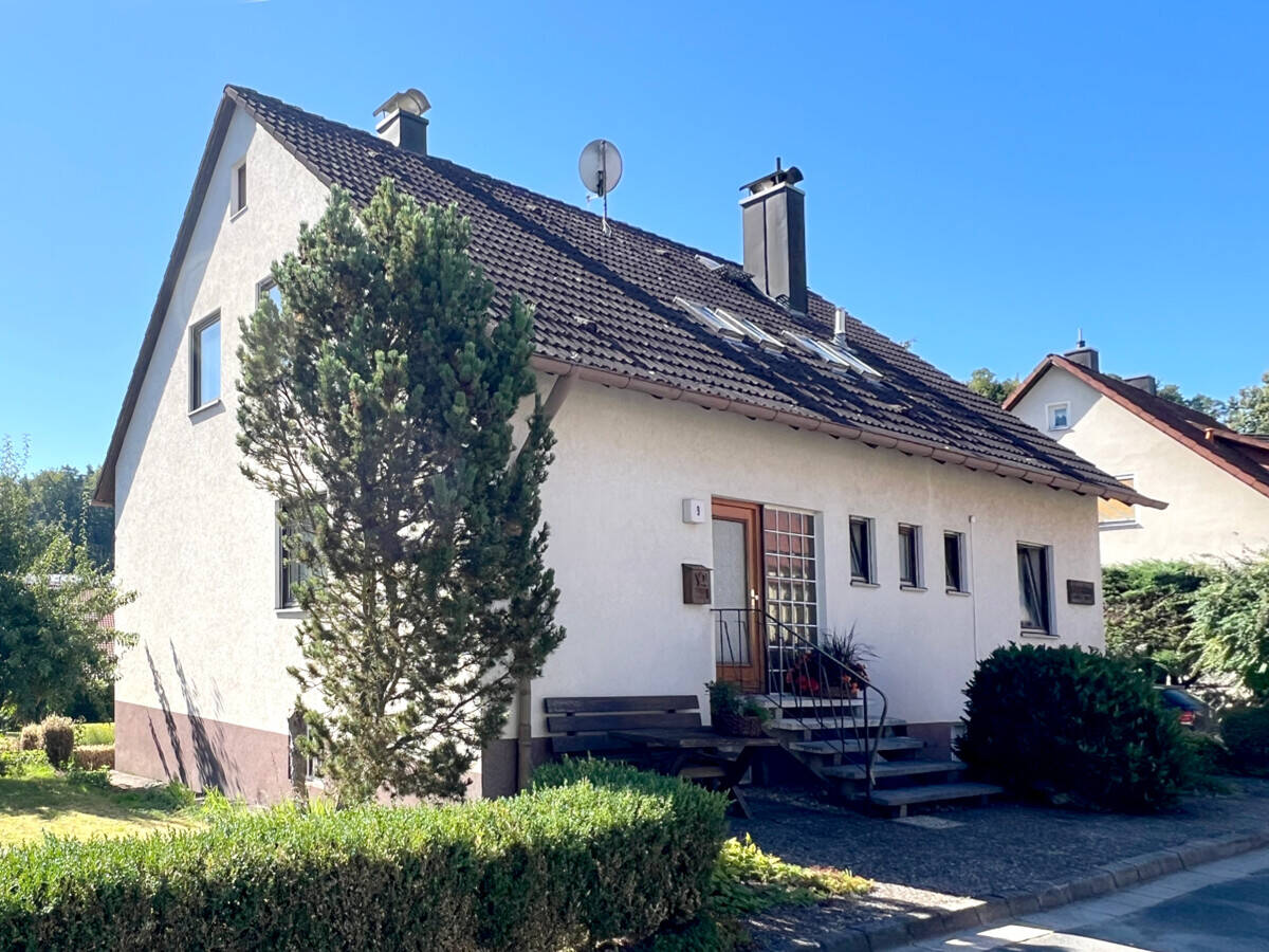 9غرفة تاون هاوس في Forchheim, Germany رقم 315051