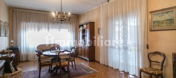 3 bedrooms Apartment in Rome, Italy No. 138957 3