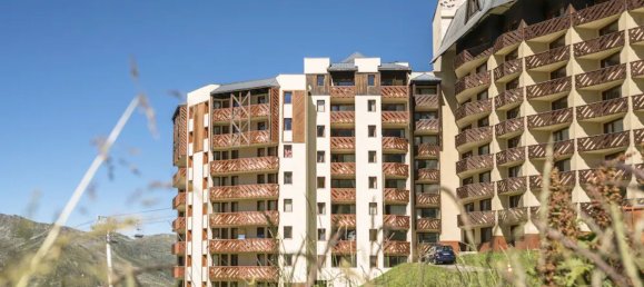 1 bedroom Apartment in Les Belleville, France No. 207 10