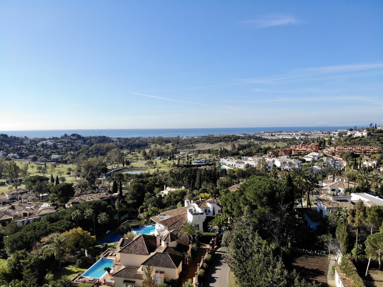 800m² Land in El Paraiso, Spain No. 128134