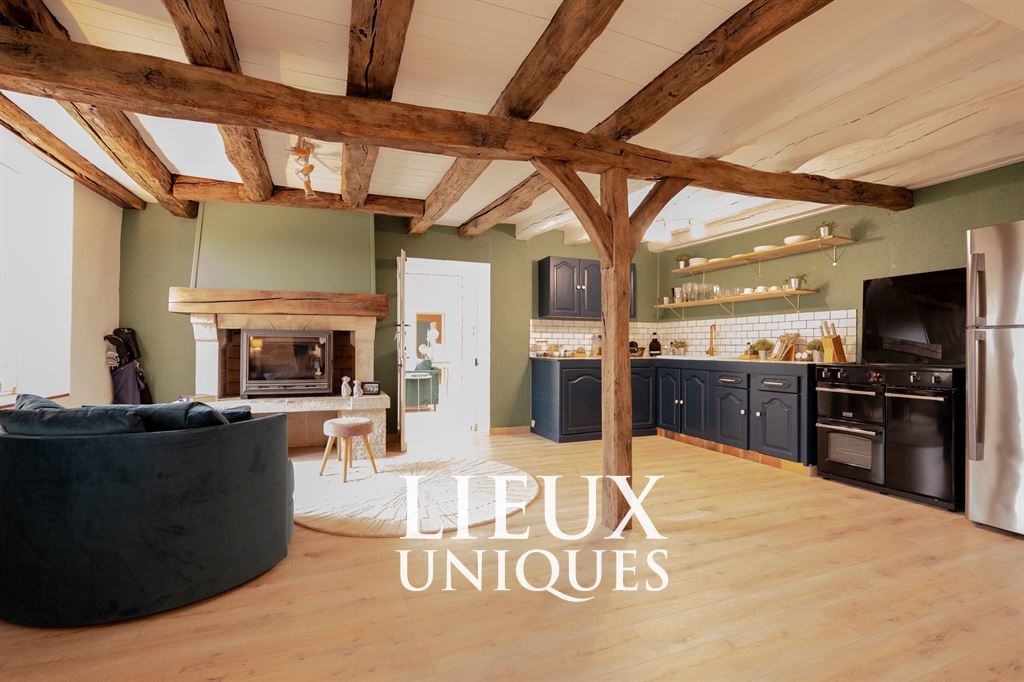 3 bedrooms House in La Chapelle-Saint-Martin-en-Plaine, France No. 88725