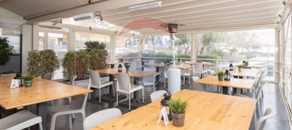 Коммерческая недвижимость с 6 комнатами в Рипосто, Италия № 52954 47