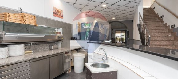 Коммерческая недвижимость с 6 комнатами в Рипосто, Италия № 52954 53