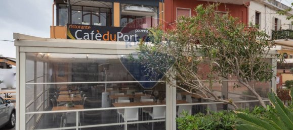 Коммерческая недвижимость с 6 комнатами в Рипосто, Италия № 52954 4