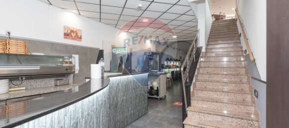 Коммерческая недвижимость с 6 комнатами в Рипосто, Италия № 52954 57