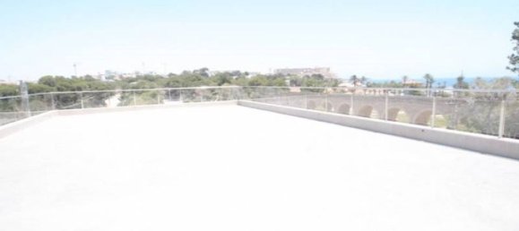 Вилла с 4 спальнями в Аликанте, Испания № 190495 42