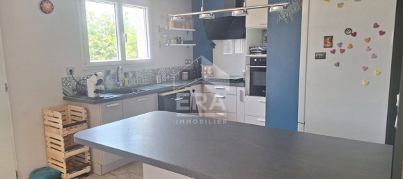 5 rooms House in Montpon-Menesterol, France No. 278800 3