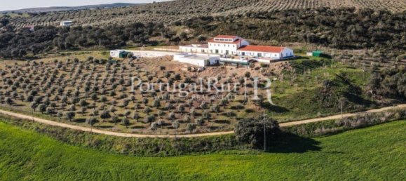 11 غرف نوم قطعة أرض في Campo Maior, Portugal رقم 128446 47