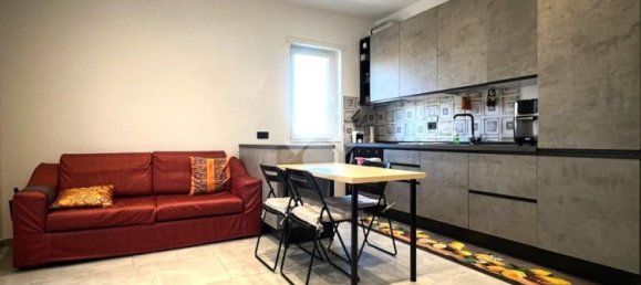 3 rooms Penthouse in Rome, Italy No. 46245 3