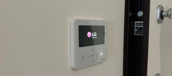 3 rooms Apartment in Rome, Italy No. 24024 27