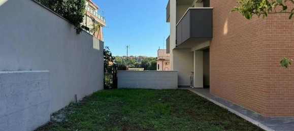 3 rooms Apartment in Rome, Italy No. 24024 24