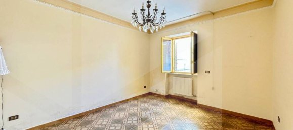 4 rooms House in Triggiano, Italy No. 24135 14