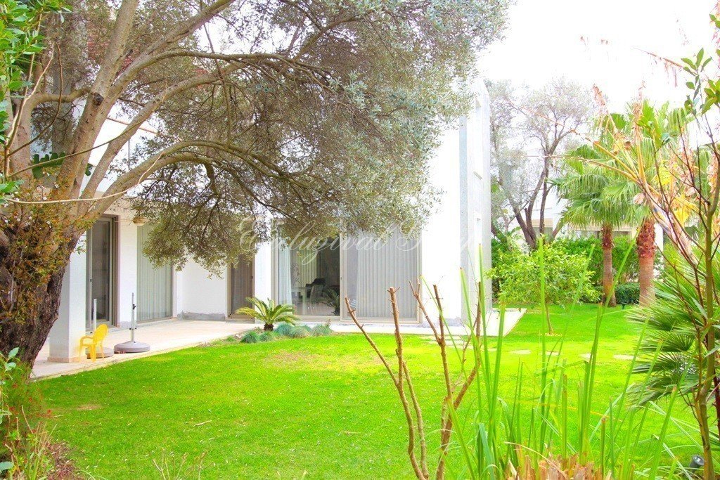 Villa 3+1 in Bodrum, Turkey No. 28379