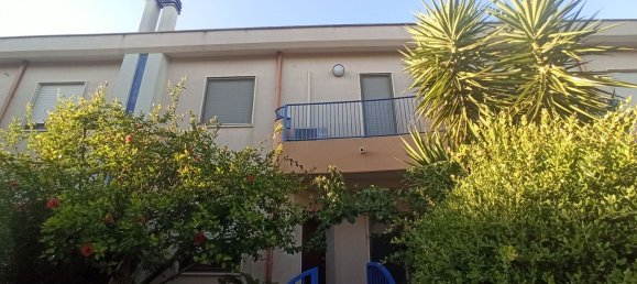 3 Schlafzimmer Haus in Pulsano, Italy, Nr. 310845 4