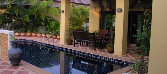 4 bedrooms Cafe / restaurant in Pattaya, Thailand No. 1660 18