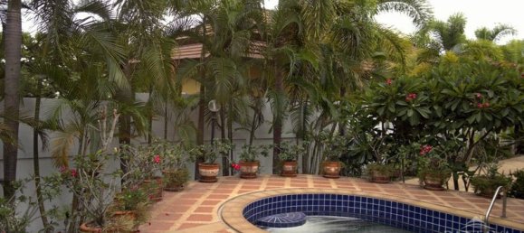 4 bedrooms Cafe / restaurant in Pattaya, Thailand No. 1660 2