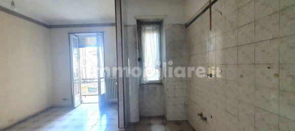 3 bedrooms Apartment in Turin, Italy No. 266116 9