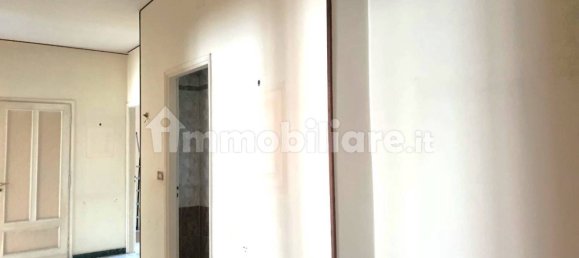 3 bedrooms Apartment in Turin, Italy No. 266116 21