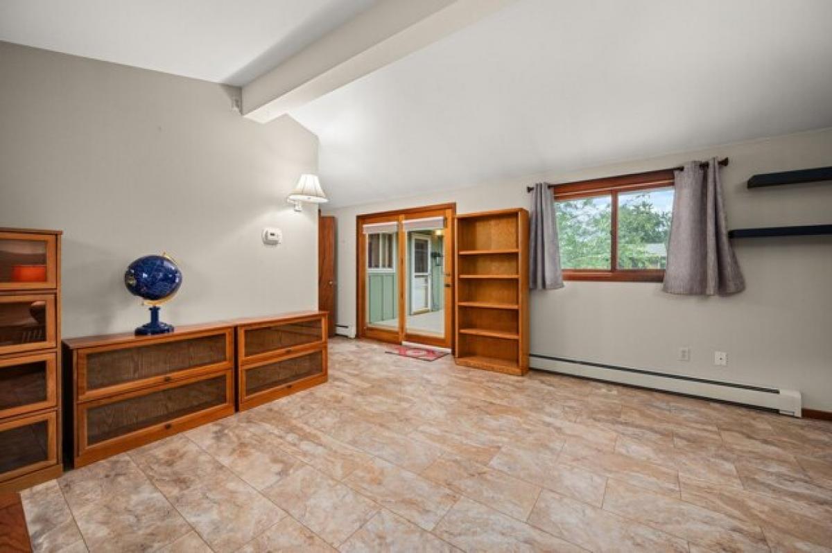 4 bedrooms House in Genoa, USA No. 431477