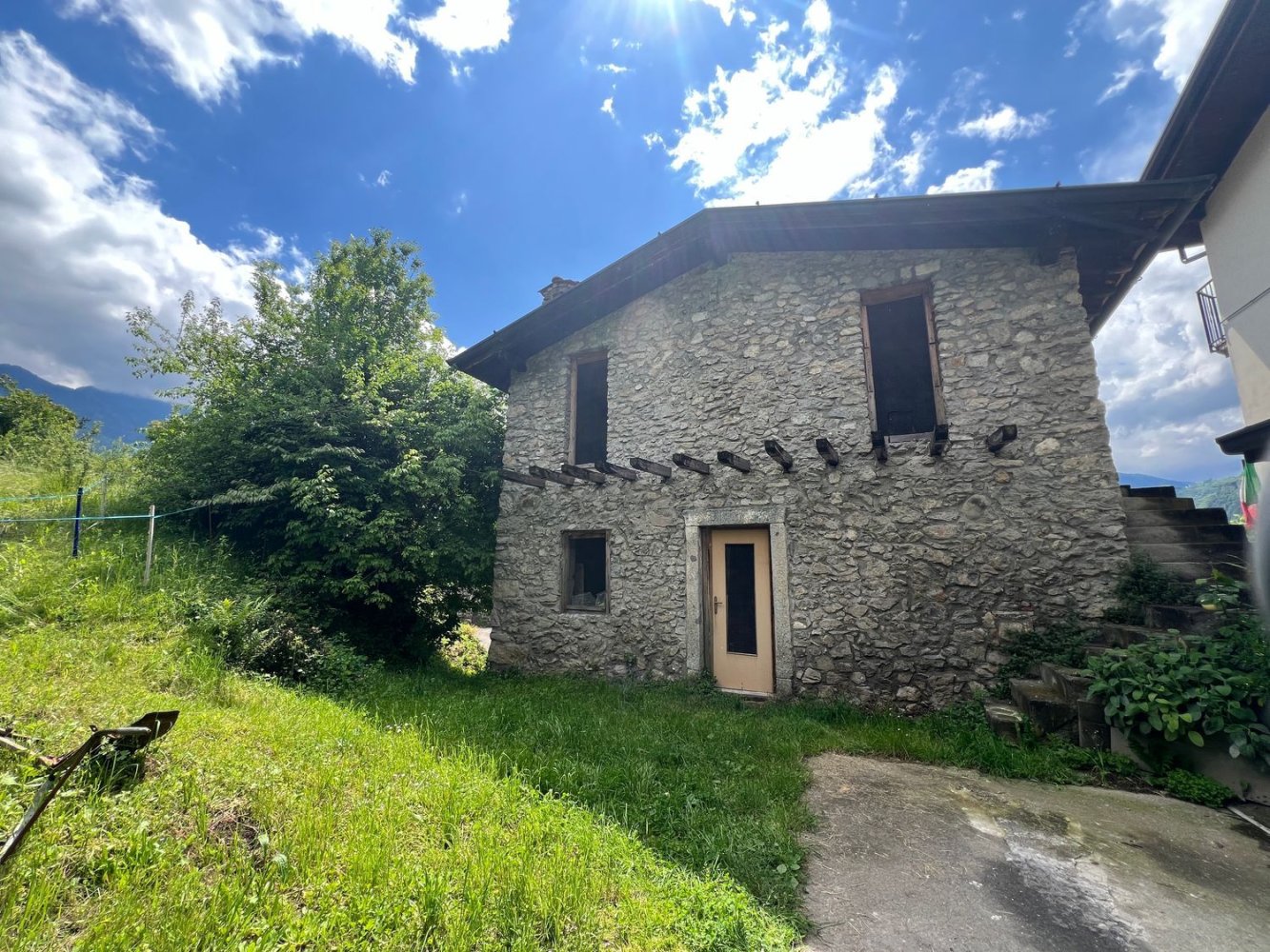 3غرفة منزل في Cividate Camuno, Italy رقم 84080