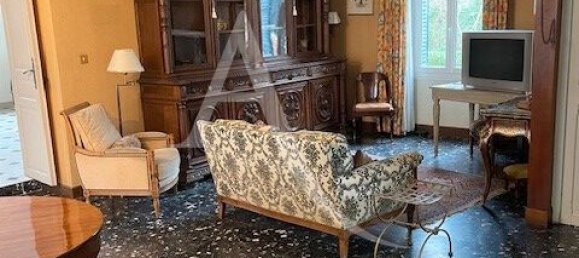 5 bedrooms House in Romorantin-Lanthenay, France No. 80133 6