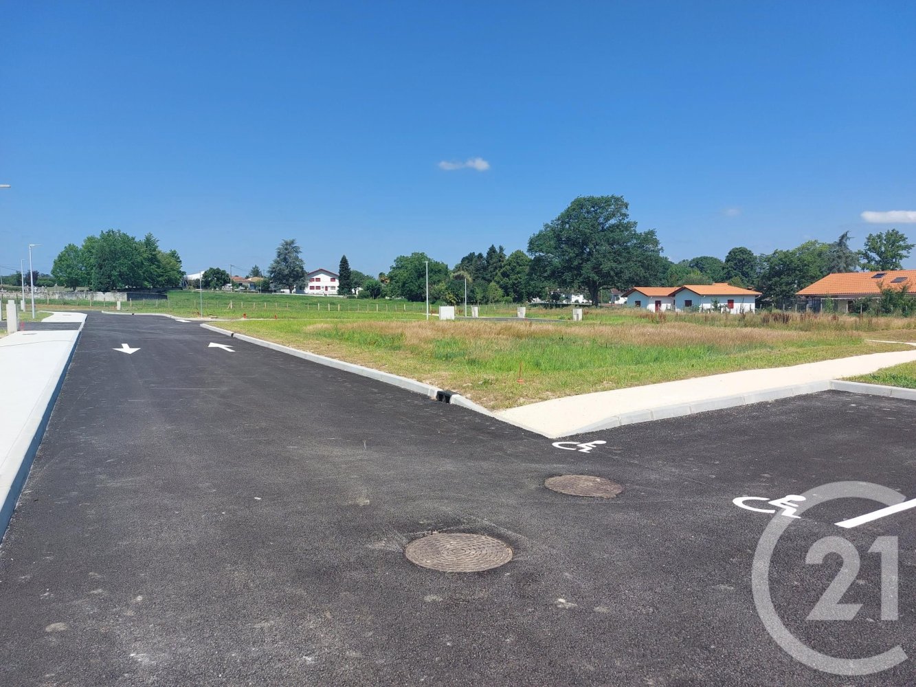 Земельный участок в Сен-Пале, Франция № 119135