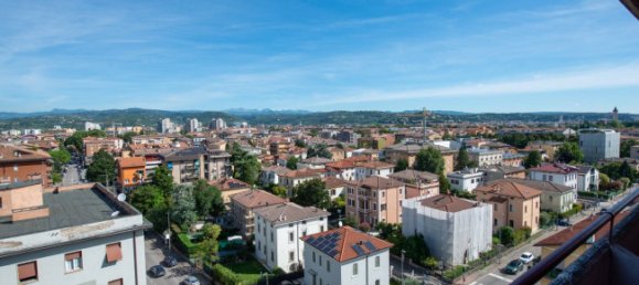 2 bedrooms Apartment in Verona, Italy No. 350654 8