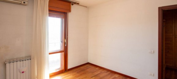 2 bedrooms Apartment in Verona, Italy No. 350654 16