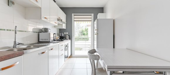 3 bedrooms Apartment in Grezieu-la-Varenne, France No. 196478 4