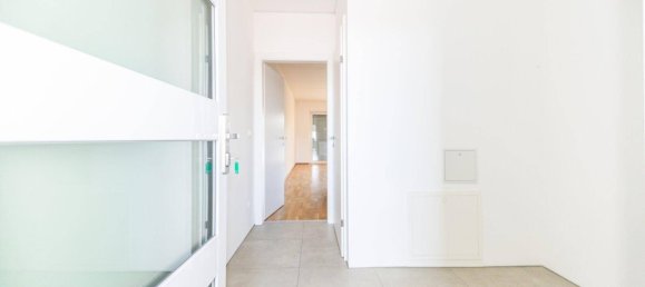 Studio in Graz, Austria No. 182231 4