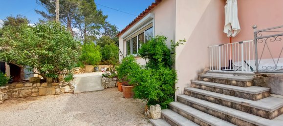 4 bedrooms House in Gard, France No. 290627 7