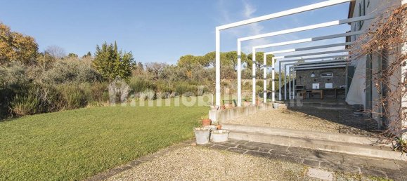 4 bedrooms House in Impruneta, Italy No. 192487 5