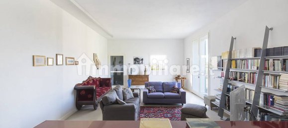 4 bedrooms House in Impruneta, Italy No. 192487 3