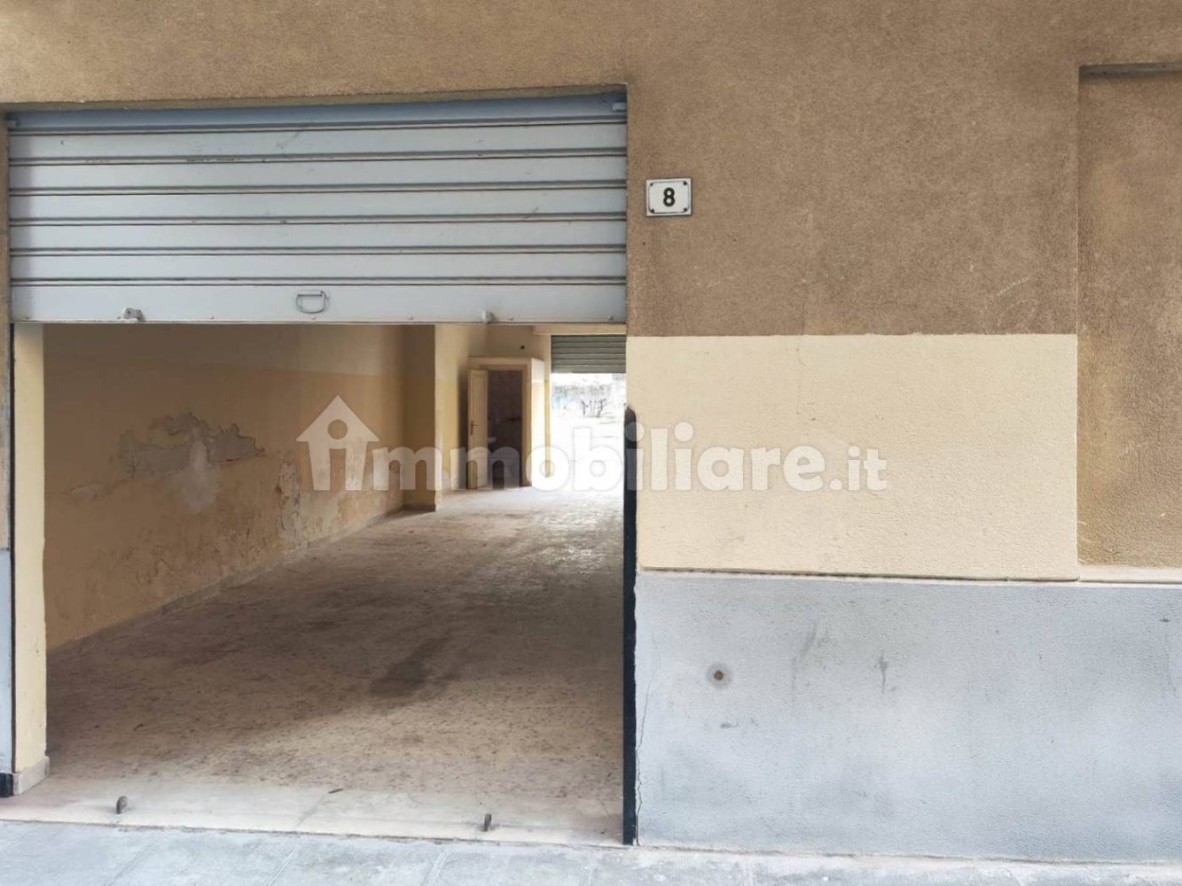  مستودع في Palermo, Italy 60متر مربع رقم 337338