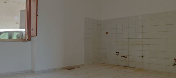 3 rooms Apartment in Recale, Italy No. 77655 6