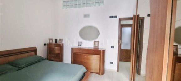 Apartamento T2 em Palermo, Italy N.º 317965 10