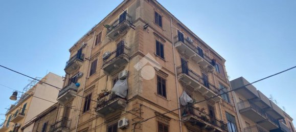 3 Schlafzimmer Wohnung in Palermo, Italy, Nr. 77850 3