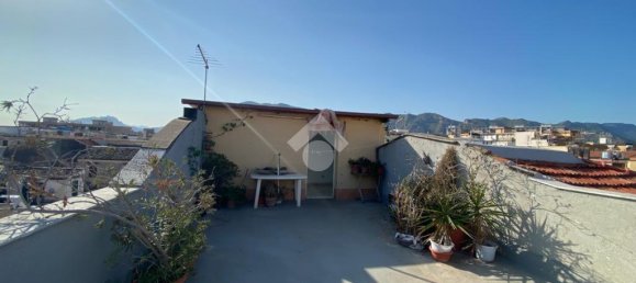 3 Schlafzimmer Wohnung in Palermo, Italy, Nr. 77850 19