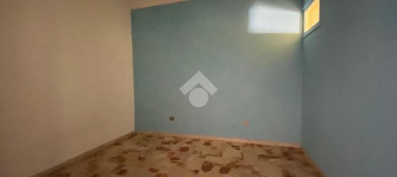 3 Schlafzimmer Wohnung in Palermo, Italy, Nr. 77850 9