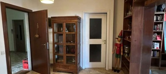 Apartamento de 4 habitaciónes en Monza, Italy No. 228414 19