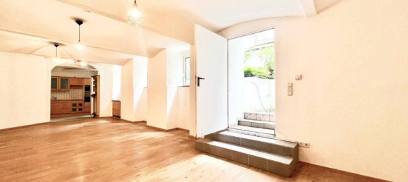 72m² Commercial property in Dobling, Austria No. 184952 2