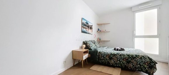 Apartamento de 3 dormitorios en Gentilly, France No. 184468 11