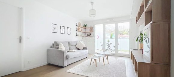 Apartamento de 3 dormitorios en Gentilly, France No. 184468 4