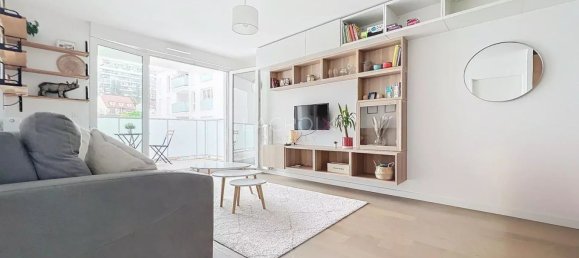 Apartamento de 3 dormitorios en Gentilly, France No. 184468 2